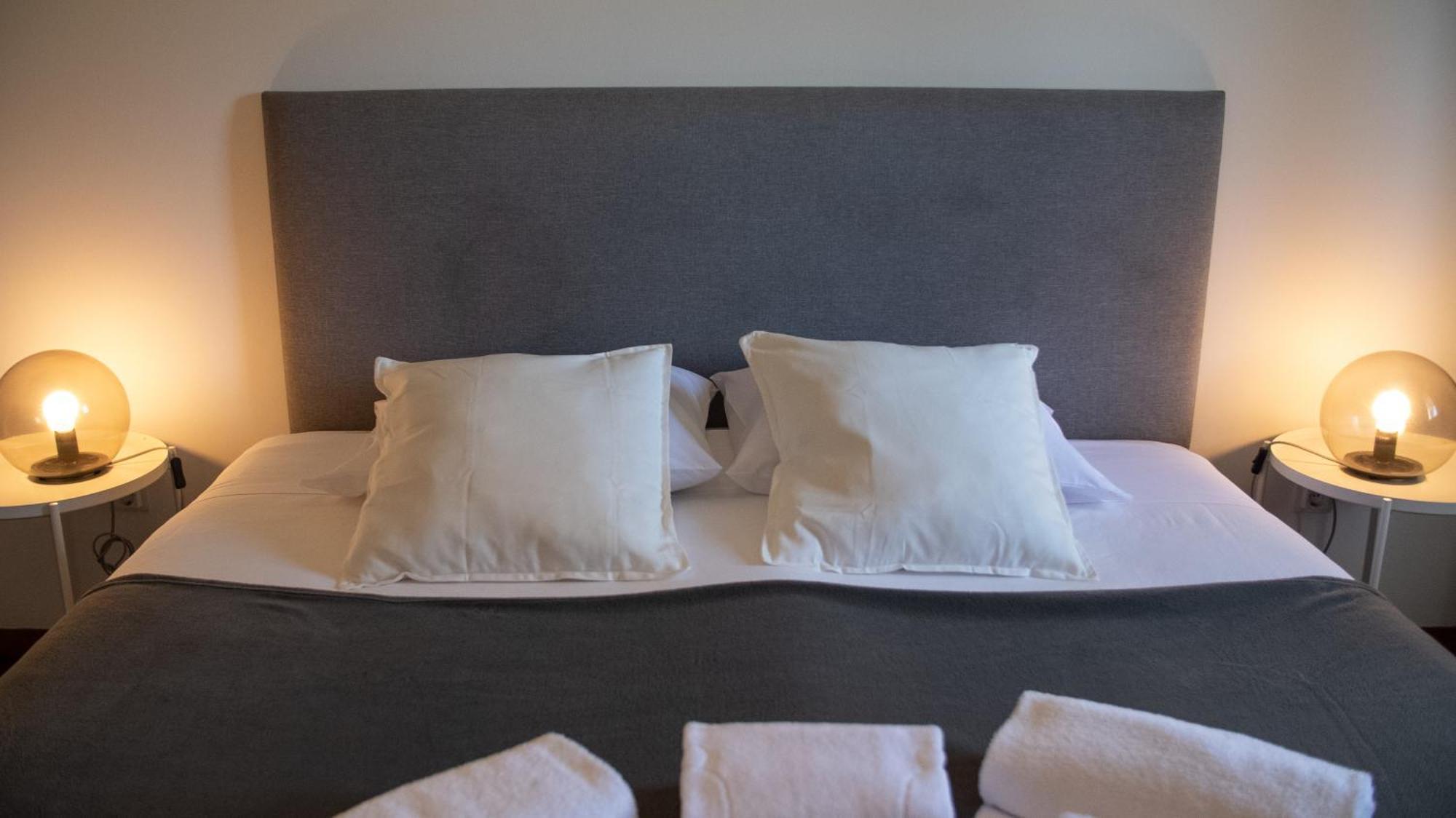 Pine House - Faro Airport, Beach And City Center Zewnętrze zdjęcie