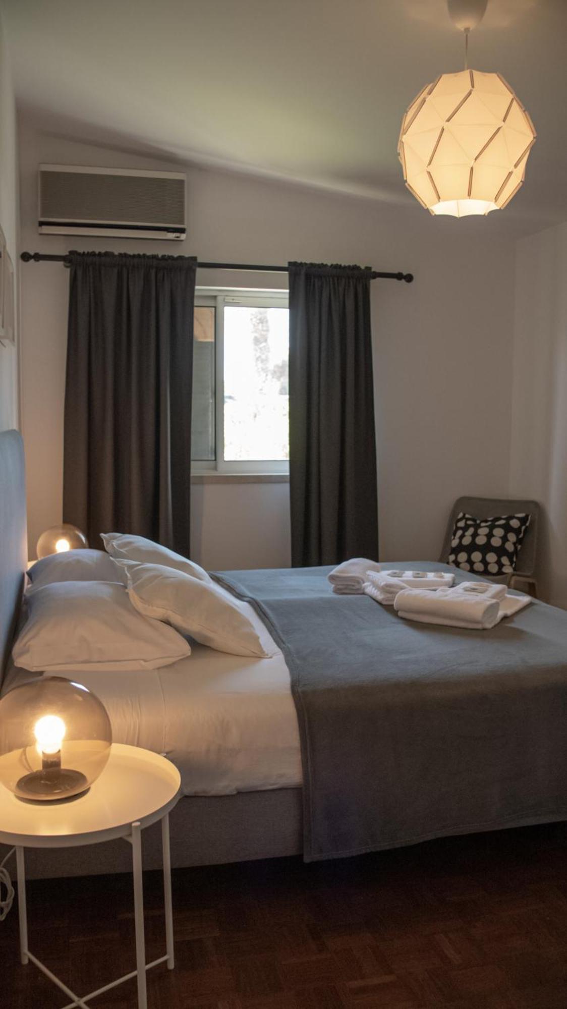 Pine House - Faro Airport, Beach And City Center Zewnętrze zdjęcie